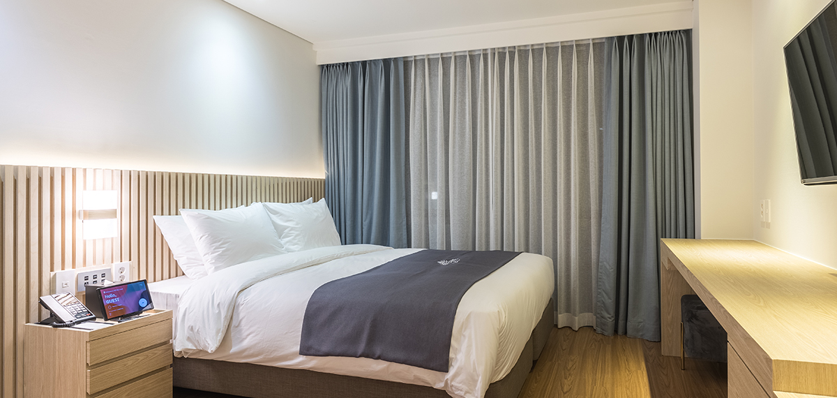 FINE SUITE ORIENTAL
