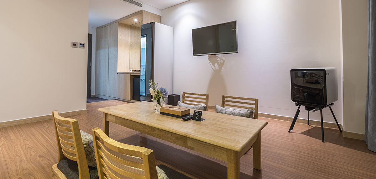 FINE SUITE ORIENTAL